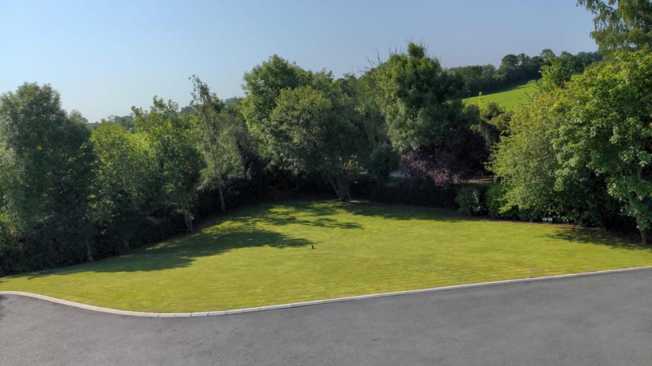 Valley Stream Guest Accommodation 莫伊拉 外观 照片